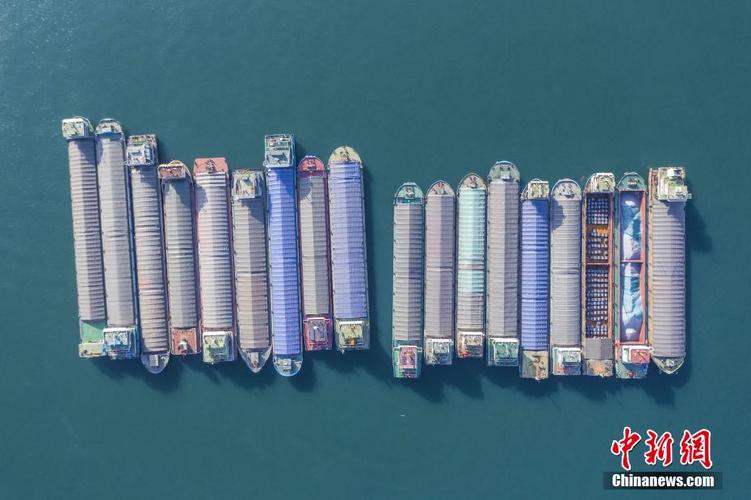 2025澳门天天开奖大全和俄一桥梁被炸坍塌与俄罗斯桥梁坍塌