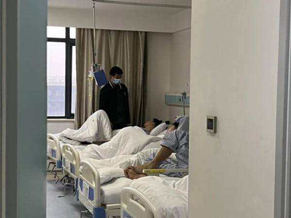 新澳今天晚上9点30一壬二癸和征婚小伙1天加1千人与小伙子征婚